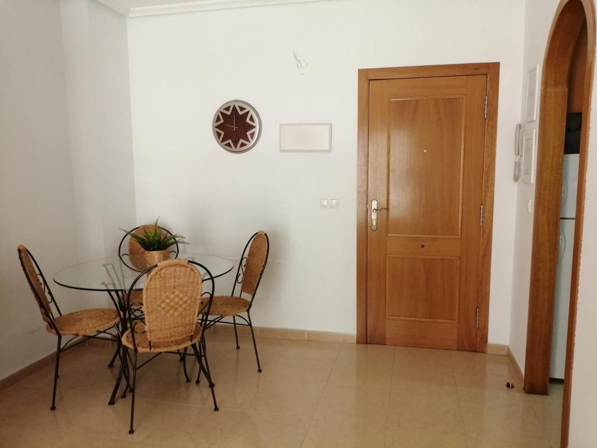 Beach Apartment ตอร์เรเวียคา ภายนอก รูปภาพ