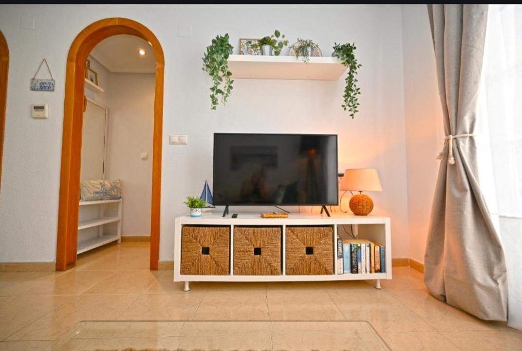 Beach Apartment ตอร์เรเวียคา ภายนอก รูปภาพ