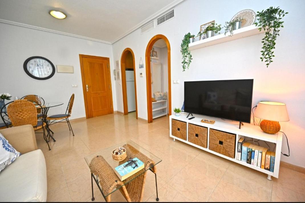 Beach Apartment ตอร์เรเวียคา ภายนอก รูปภาพ
