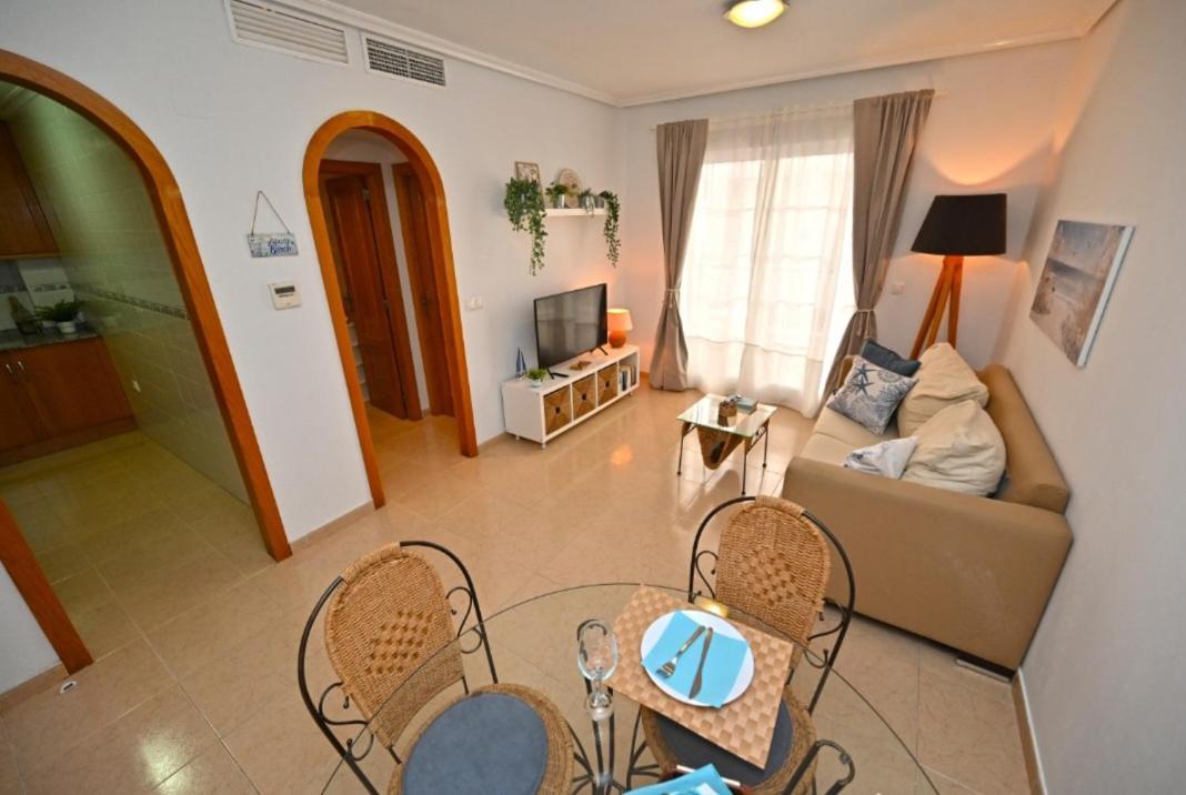 Beach Apartment ตอร์เรเวียคา ภายนอก รูปภาพ