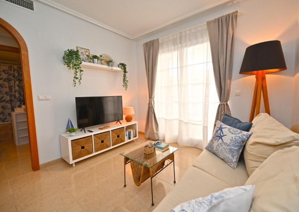 Beach Apartment ตอร์เรเวียคา ภายนอก รูปภาพ